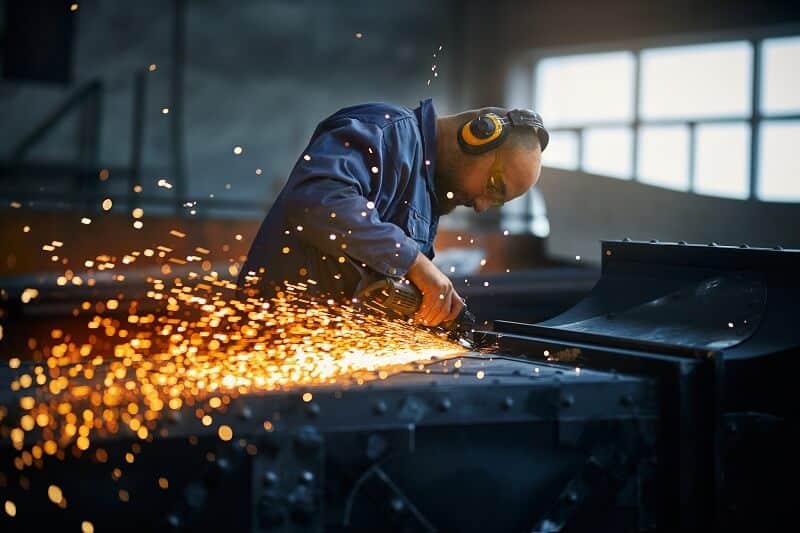 Na Naport você encontra portas e portões em aço galvanizado produzidos por especialistas no segmento